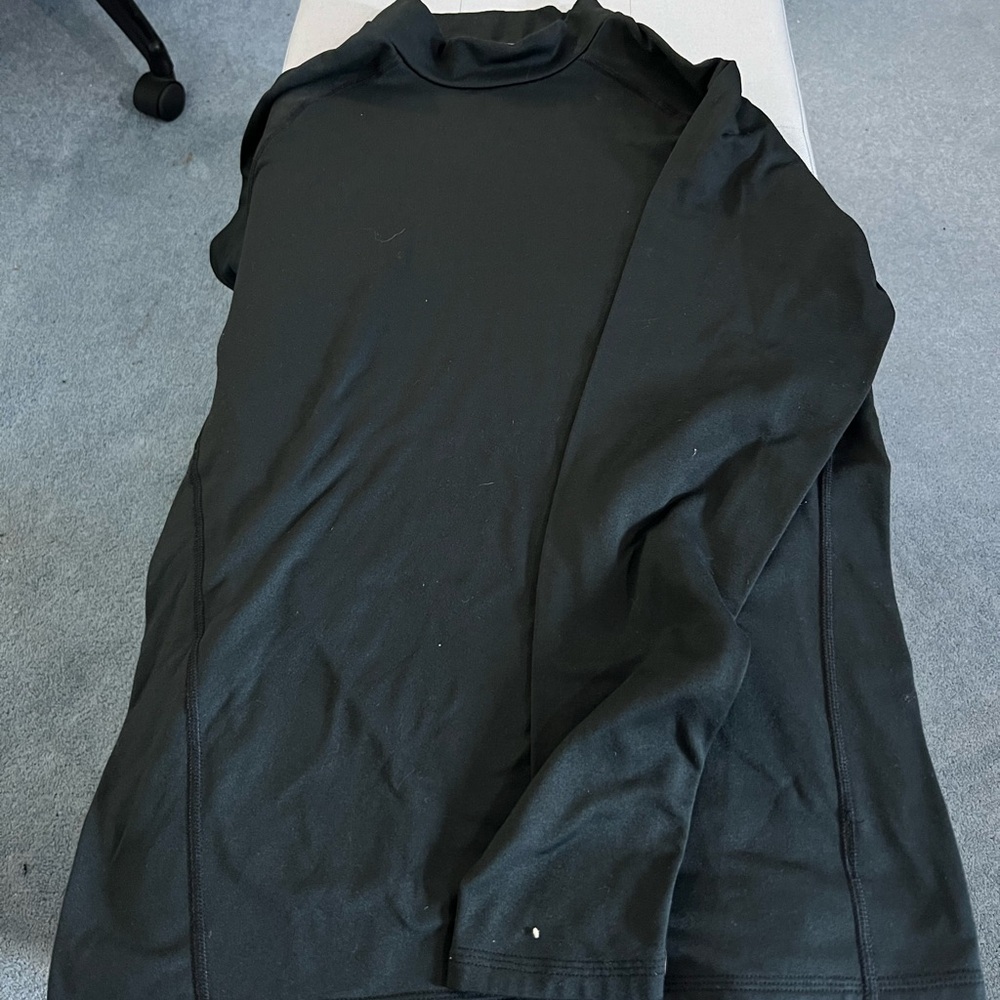 Champion black thermal! Perfectly warm!